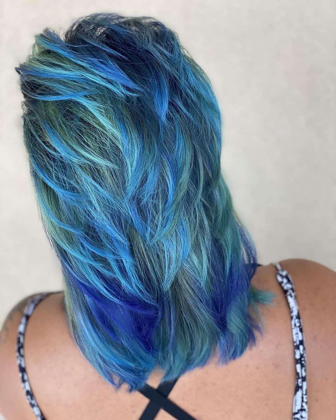 7-blue-hair-color-ideas-170621