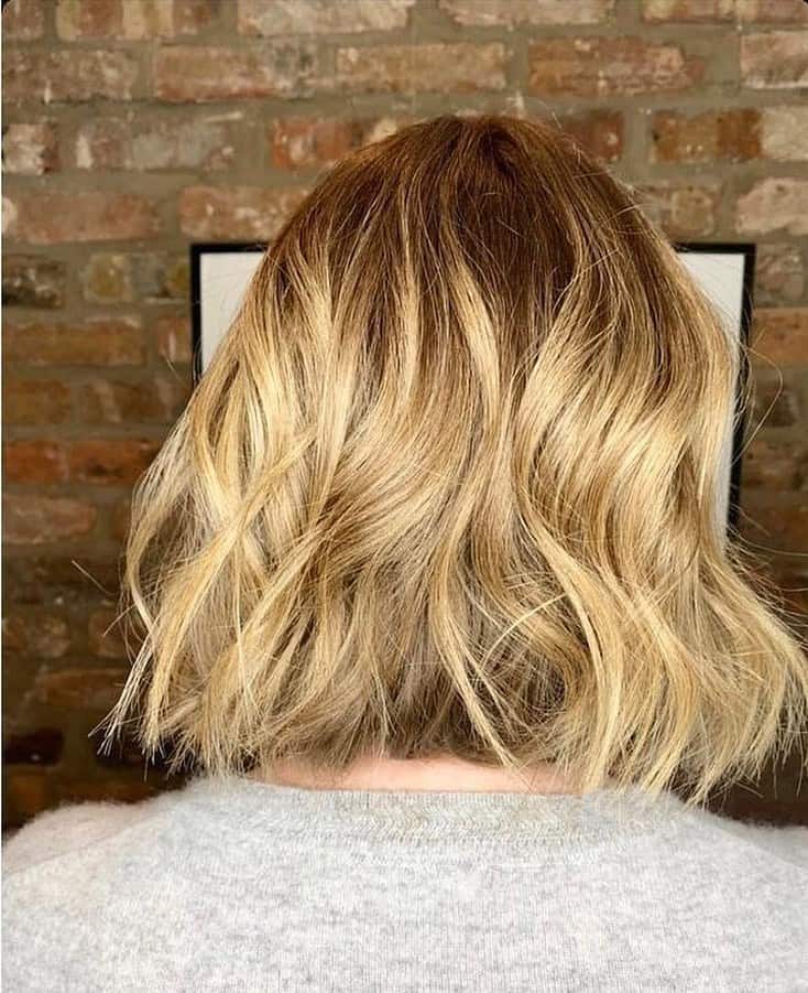 Curly lob hairstyle