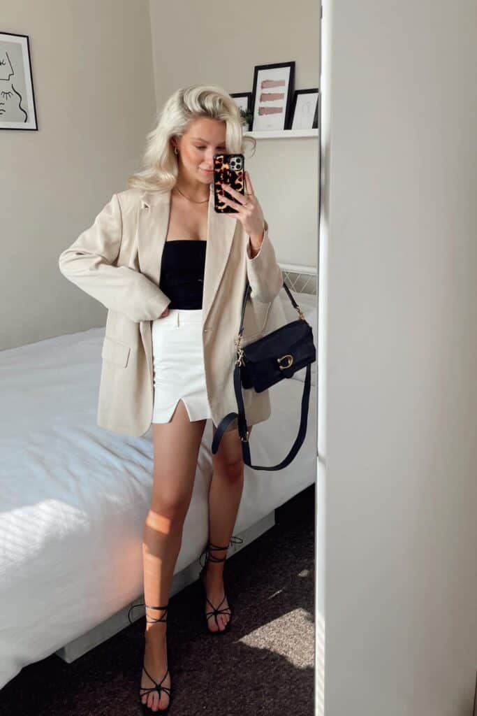 beige-blazer-outfits-17-683x1024-1 Beige Blazer with Strapless Top and Mini Skirt