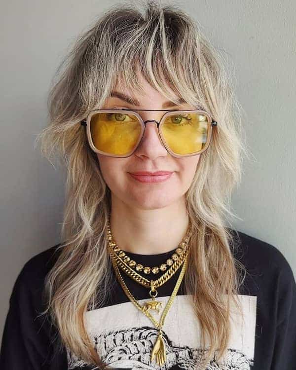 blonde-shag-haircut-with-long-fringe Blonde Shag Haircut with Long Fringe