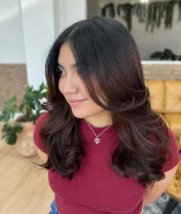 blow-out-feathered-haircut-with-face-framing-long-layers Blow Out Feathered Haircut with Face Framing Long Layers