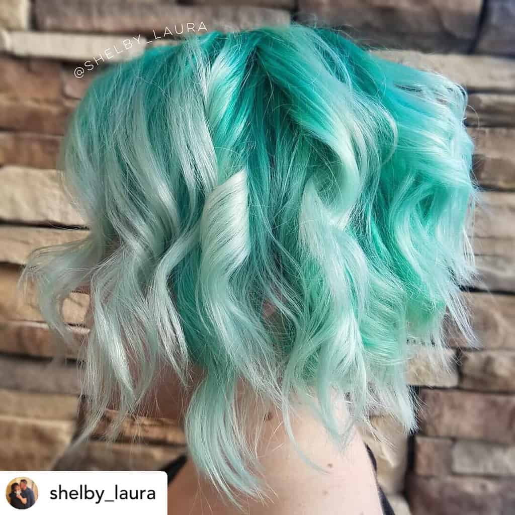 Steel teal hair is perfect for Christmas!