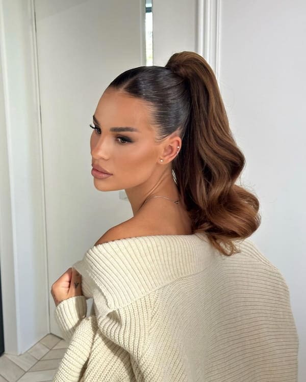 Classic Midway Ponytail