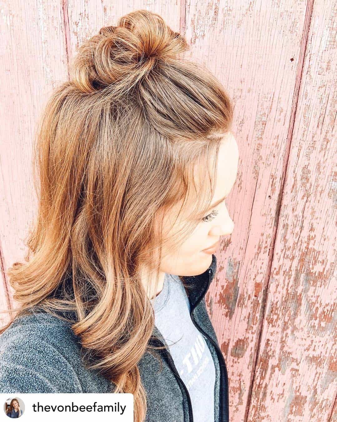 A half-up topknot is the perfect hairstyle for work!