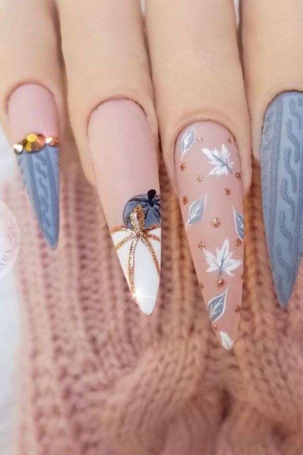 halloween-sweater-nails Halloween Sweater Nails