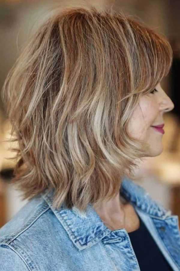 Layered Bob with Shaggy Texture