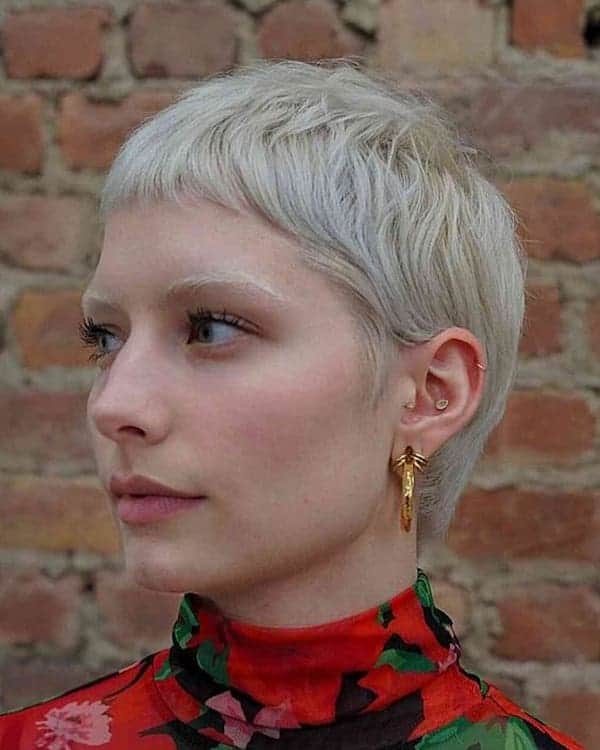 layered-pixie-with-micro-bangs