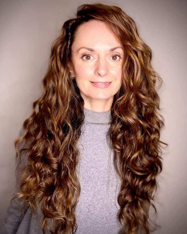long-wavy-hair-with-curls Long Wavy Hair with Curls