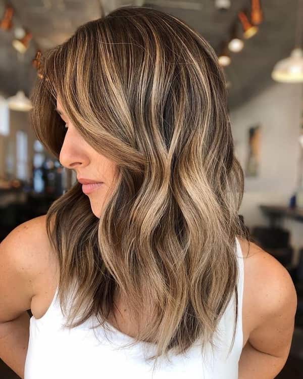 Mid-length Wavy Balayage