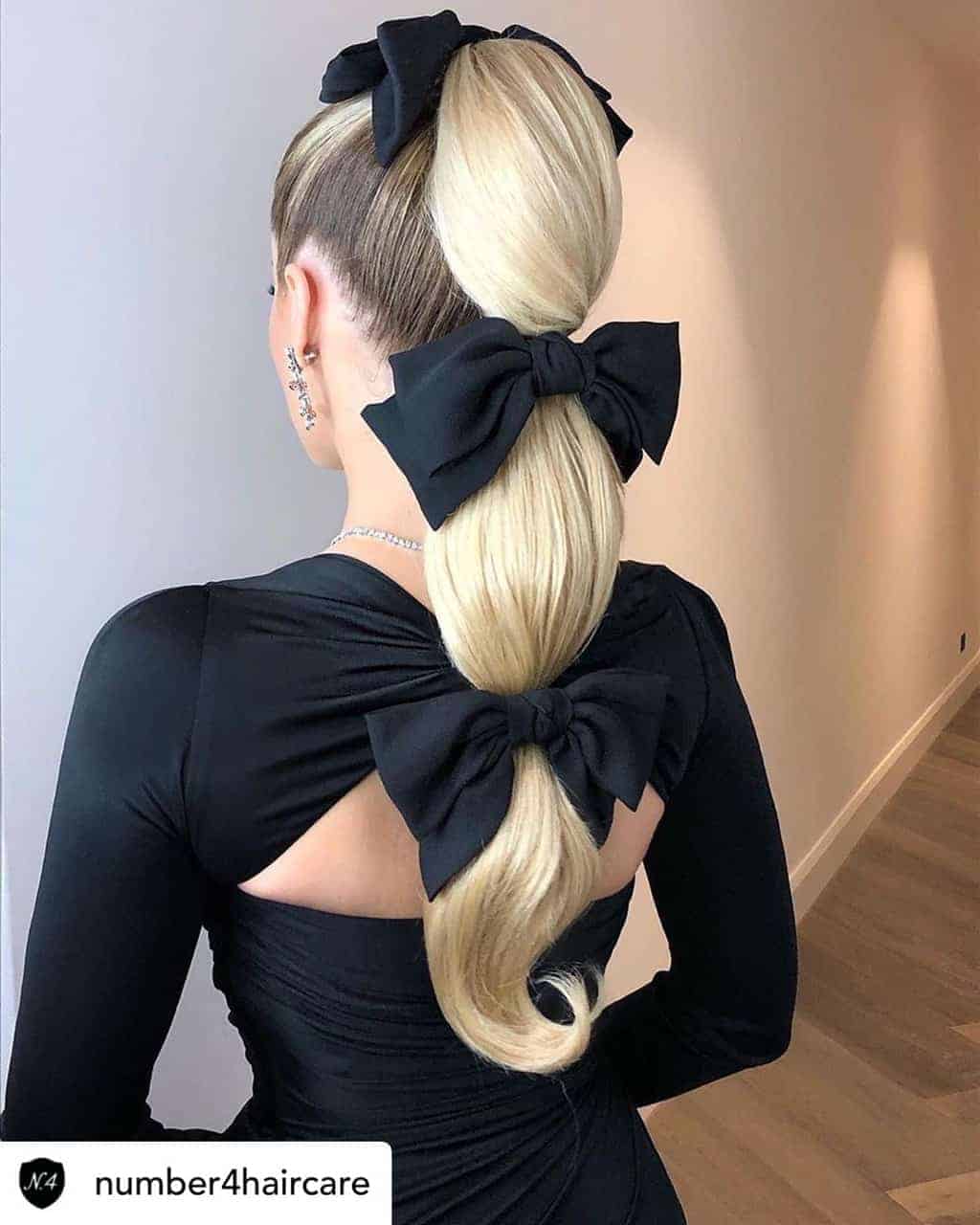 A bubble ponytail is the perfect hairstyle for New Years Eve!