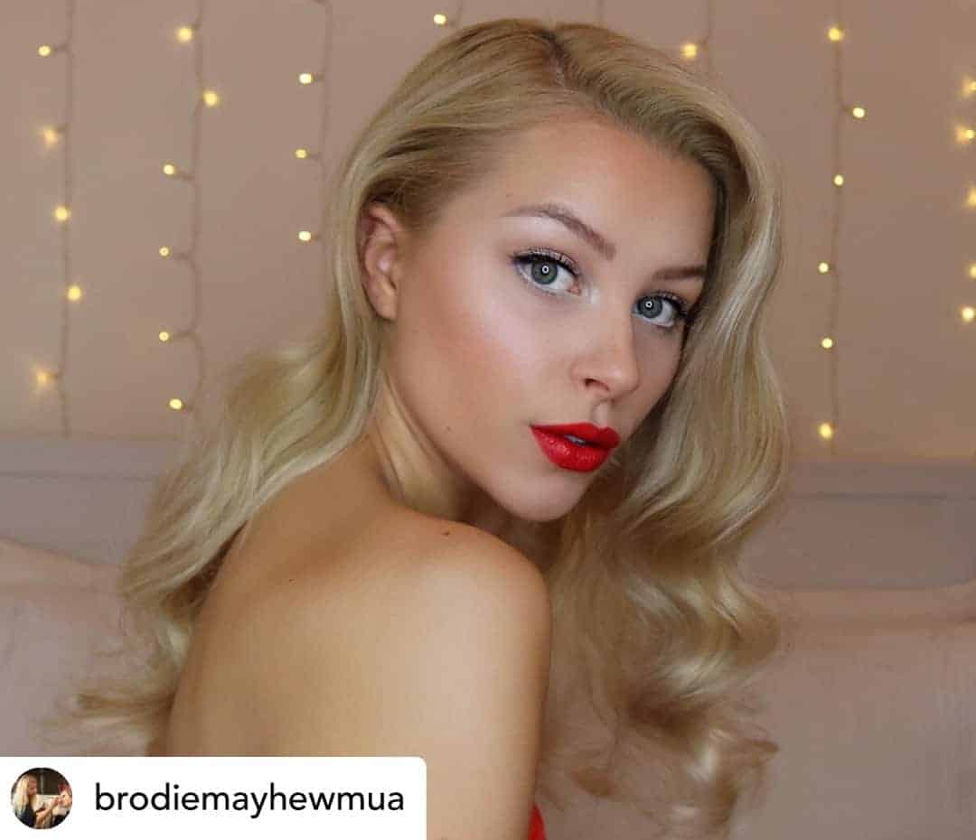 Hollywood waves aka retro waves are the perfect hairstyle for New Years Eve!