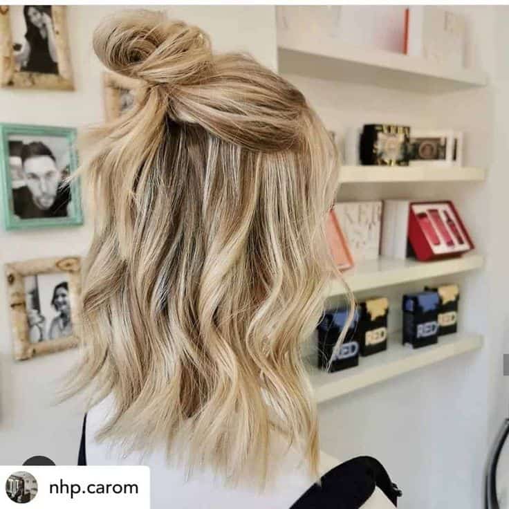 rainy-day-hair-10 Half buns are perfect for rainy days!