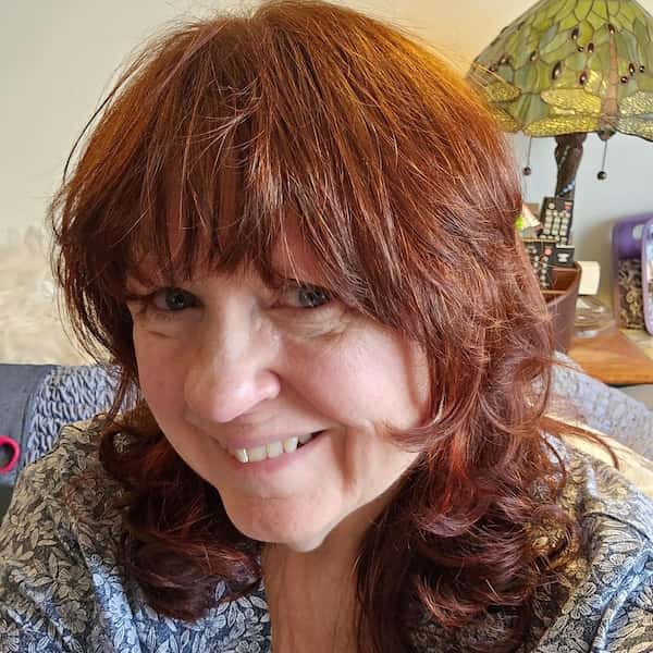 shaggy-curly-haircut