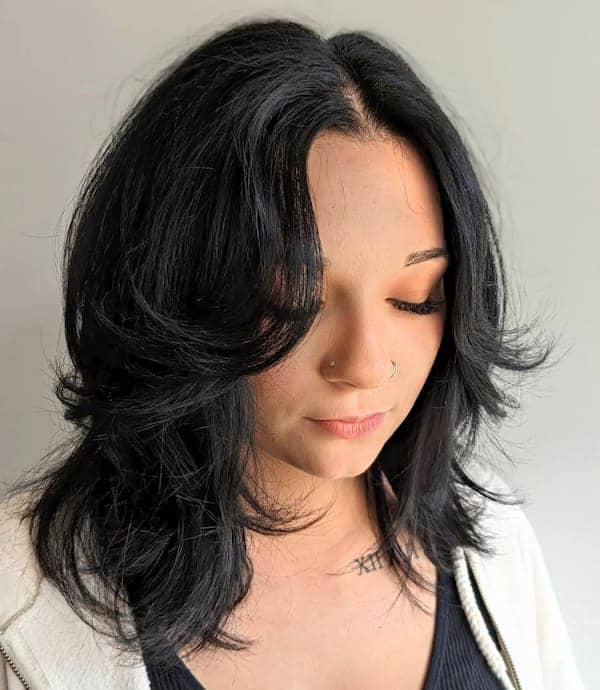 short-butterfly-haircut-with-curtain-bangs-webp Short Butterfly Haircut with Curtain Bangs