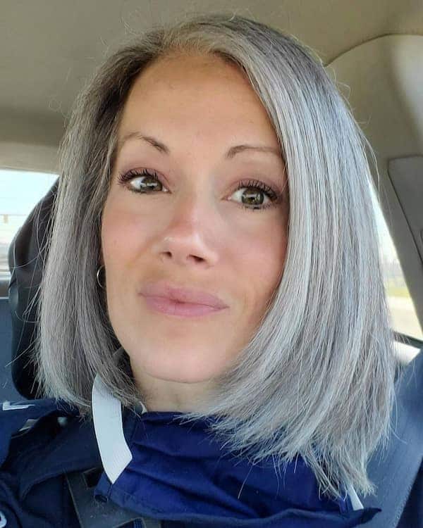 simple-gray-bob-cut-with-rough-edges Simple Gray Bob Cut with Rough Edges