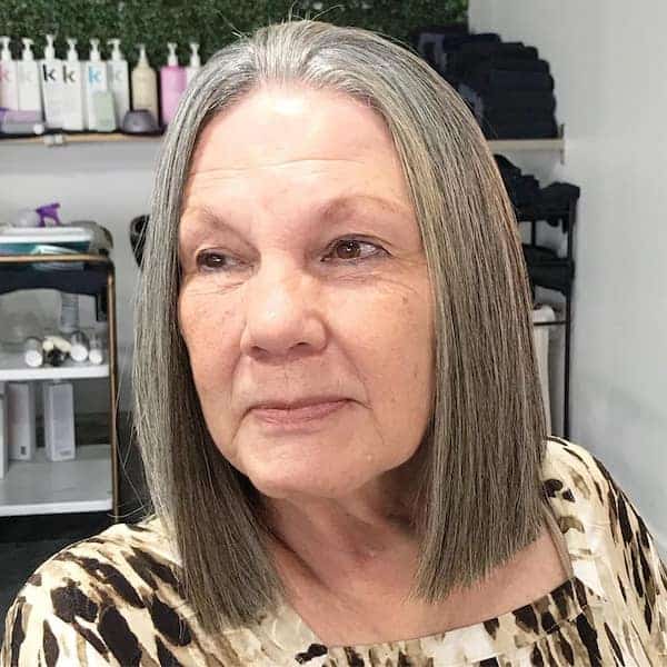 simple-gray-bob-for-women-over-70 Simple Gray Bob for Women over 70
