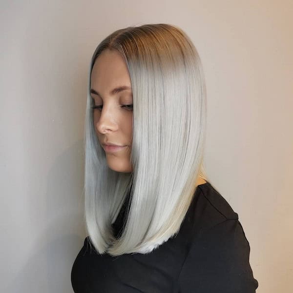 sleek-straight-lob