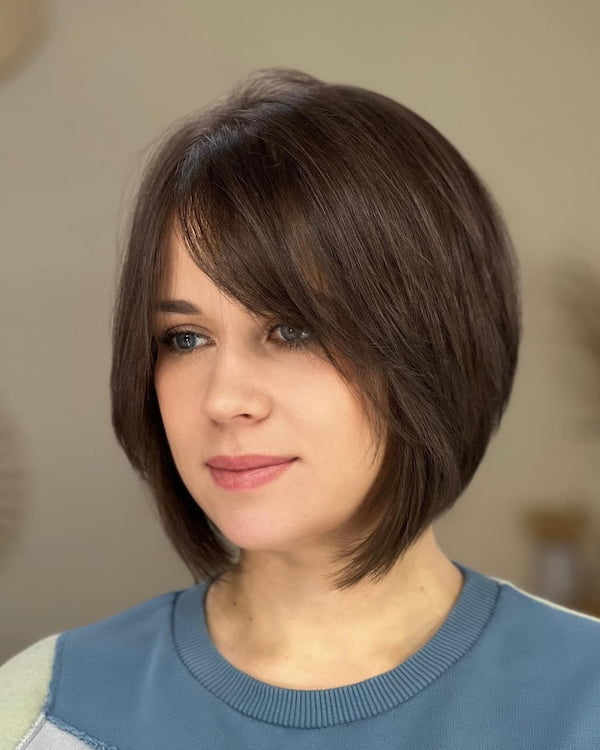 summer-bob-haircut-with-bangs Summer Bob Haircut with Bangs