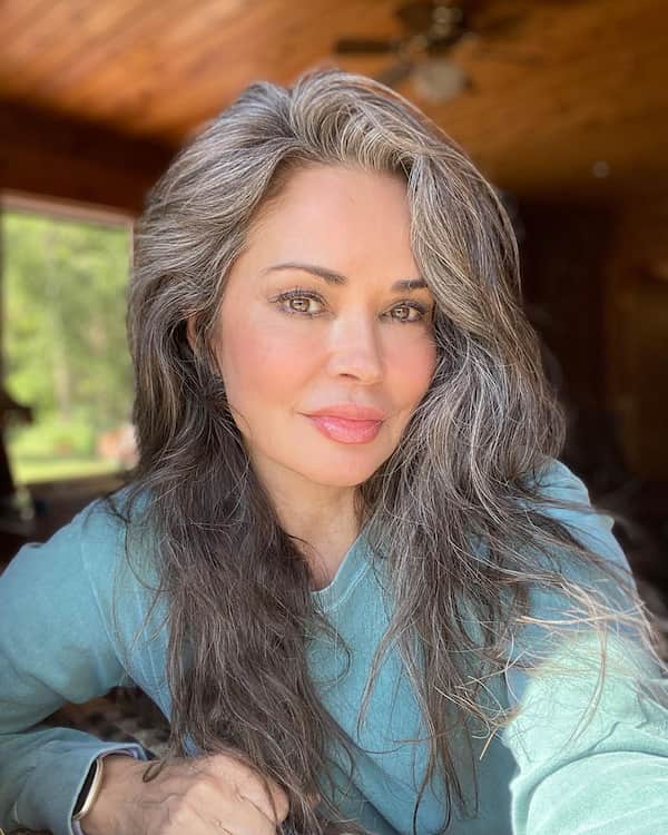 voluminous-gray-hair-for-thin-hair Voluminous Gray Hair for Thin Hair