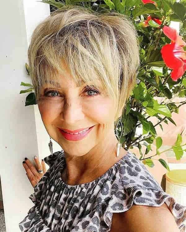 voluminous-pixie-haircut