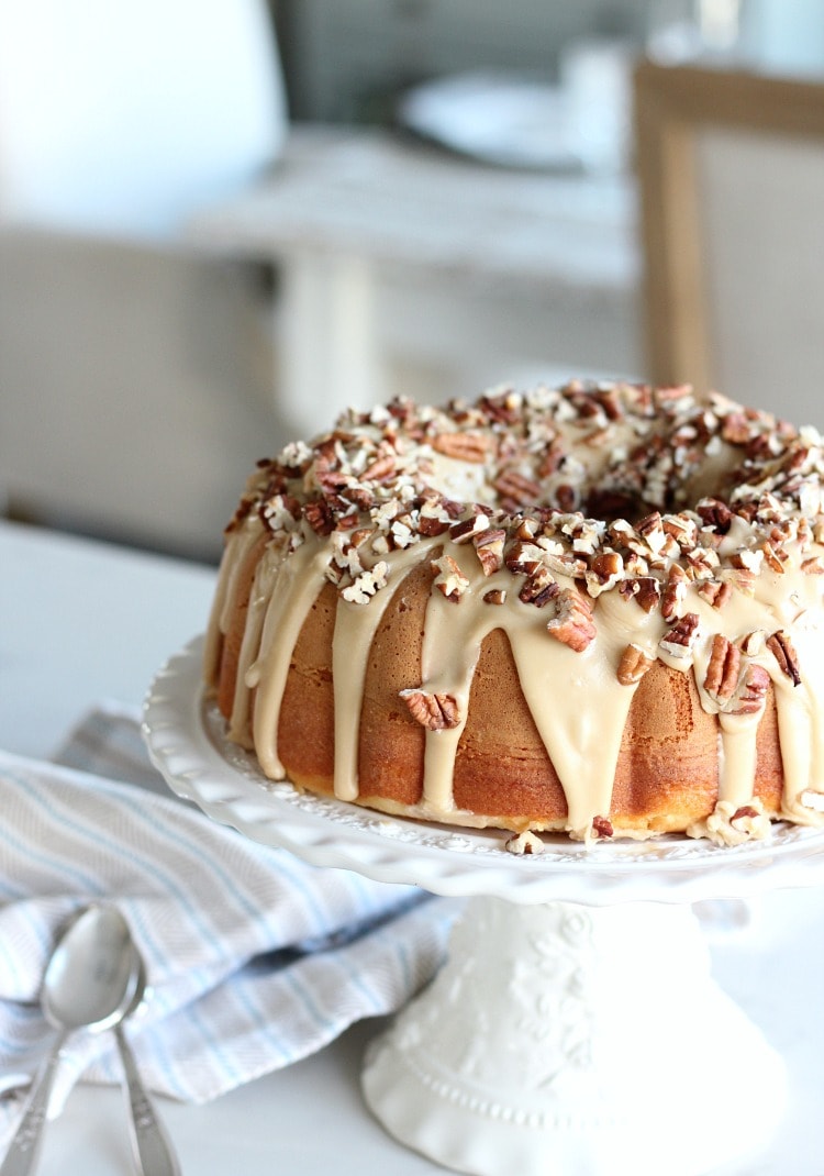 Caramel Pecan Bundt Cake