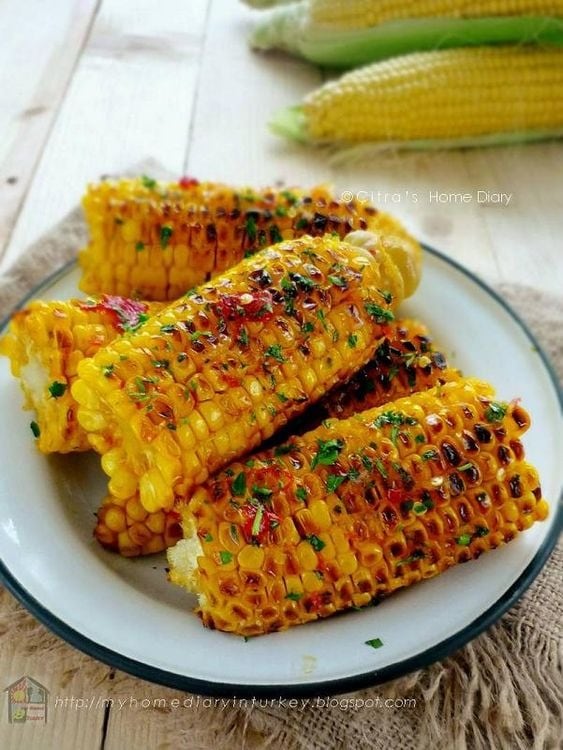 Spicy Honey Garlic Grilled Corn on the Cob
